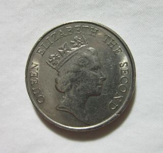 Hong Kong.  5 Dollars,  1985.  Queen Elizabeth Ii.