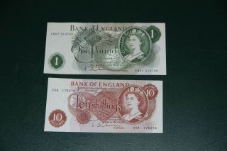 Great Britain (2) 10 Shilling Cu P.  373b 1 Pound Cu/au P.  374c