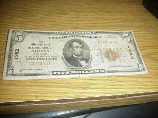 $5.  00 U.  S National Banknote N.  Y State Nat Bk Of Albany N,  Y Charter 1262