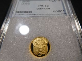 Z1 Latvia 2005 Gold 1 Lats In Stupid Certified Holder