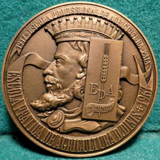 Portuguese King D.  Dinis The Farmer - Agriculture School 64mm 1967 Bronze Medal