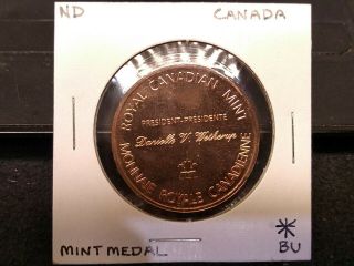 No date Royal Canadian medal,  Polar bear 4