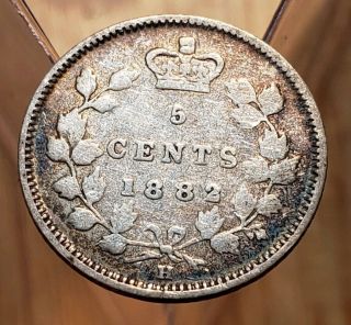 1882 - H Canada Queen Victoria 5 Cents Silver Coin 2
