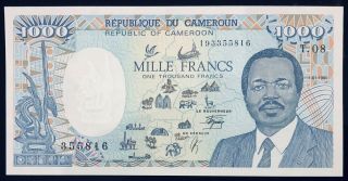 Cameroun - 1000 Francs - 1990 - Pick 26b - Serial Number 355816,  Unc.