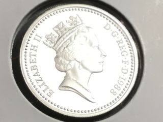 Great Britain 1988 1 Pound Silver Coin.  2825 Oz.  Actual Silver Content,  Proof