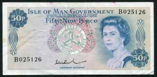 Isle Of Man 50 Pence 1972 Young Qe Ii - P28b - Signature 3 - Fine