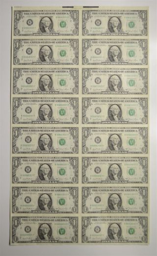 Sheet Of 16 1981 $1 Federal Reserve Notes - Uncut Sheet Of Notes 3876