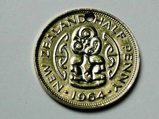 Zealand 1964 1/2 Penny Coin Au,  With Plated Lustre & Holed For Keychain