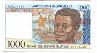 Madagascar 1000 Francs 1994,  P - 76