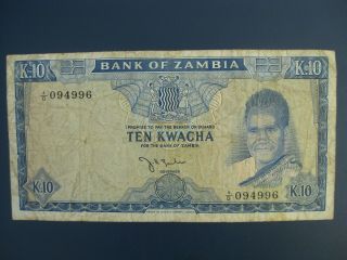 Very Scarce 1968 Zambia (africa) 10 Kwacha Banknote Crisp Gf