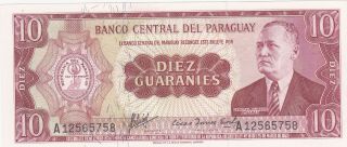 10 Guaranies Unc Banknote From Uruguay 1952 Pick - 196