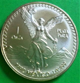 1992 Silver Mexican Libertad 1 Oz.  999 Fine Silver Round