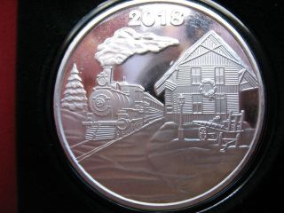 1 - Oz.  999 Silver 2018 Train Depot Christmas Ornament Silvertowne Box Coin,  Gold