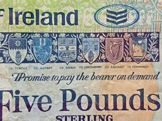 5 Pounds Sterling Bank Of Ireland 1998 Queens University Of Belfast Donegall Pl