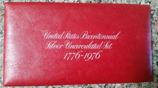 1776 - 1976 U.  S.  Bicentennial Silver Uncirculated 3 Coin Set W/ Envelope