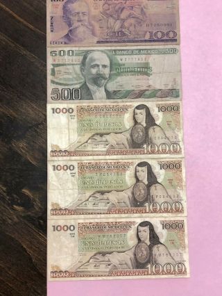 Mexican Pesos = 3 - 1000 Un Mil Pesos,  1 - 500 & 1 - 100 El Banco De Mexico
