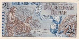 Ef 1961 Indonesia 2 1/2 Rupiah Note,  Pick 79