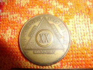 Vintage Alcoholics Anonymous Bronze To Thine Own Self Be True Coin Twenty Years