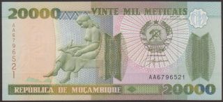Mozambique 20000 Meticais 1999 P 140 Uncirculated Prefix Aa