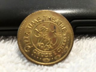 Vintage 1982 Chuck E Cheese Pizza Time Theatre 25 Cent Play Token Coin