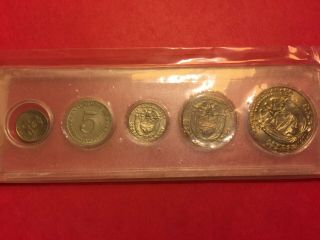Panama 1973 Year Set Of Uncirculated Coins,  5 Coin,  2.  5,  5,  10,  25,  And 50 Cent
