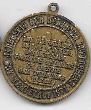 Vintage Exonumia Large Token/Medal: 1971 23rd Anniversary Berlin Airlift w/ Loop 2