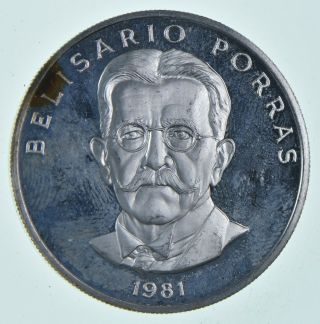 Silver - World Coin - 1981 Panama 5 Balboas - World Silver Coin 24.  6 Grams 323