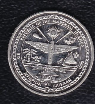 Republic Of Marshal Island 5 Dollar 1995