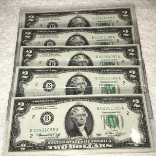 1976 Lucky Uncirculated Two Dollar Bill Crisp $2 Sequential 5 Notes Rare