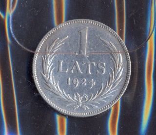10136 Latvia,  1924,  Silver Coin 1 Lats In Very Fine