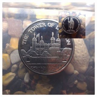 Tower Of London Chief Yeoman Of Warders Uk Token