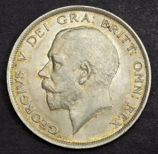 1918,  Great Britain,  George V.  Silver Half Crown Coin.  Lustre Au,