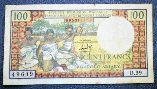 ⚜️ Malagasy (republic) 100 Francs 1966 P - 57 ✅