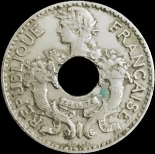 French Indo China - 5 Cents Holed Coin - 1939 - Vietnam War - Laos - Cambodia,