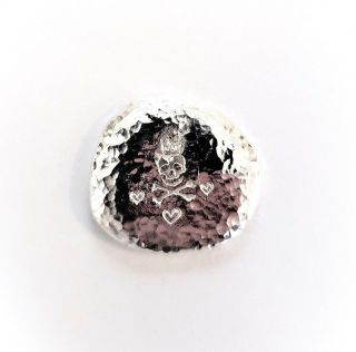 Skull & Hearts - 1 Troy Ounce.  999 Fine Silver Round - Hand Poured & Stamped