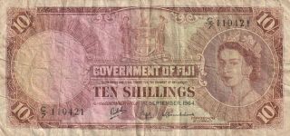 Fiji 10 Shillings Banknote 1.  9.  1964 P.  52d Very Good