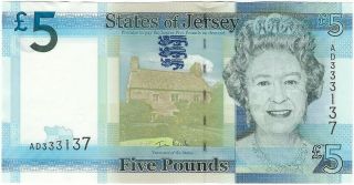 Jersey,  Nd (2010) 5 Pounds P33 ( (unc))