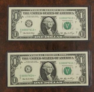 (2) Consecutive 2006 $1 Chicago Star Notes Crisp Uncirculated G00007613 - 4 Low S