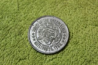 Vintage - Token - Medal - World Of The Unexplained - Gaatlinburg - Tenn - Good Luck - Souvenir
