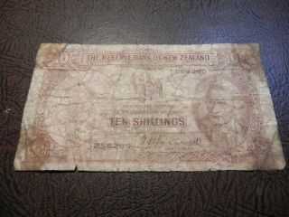 Zealand Nd 1967 10/ - Shillings Note Pick 158d Worn