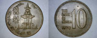 1970 South Korean 10 Won World Coin - South Korea - Bronze