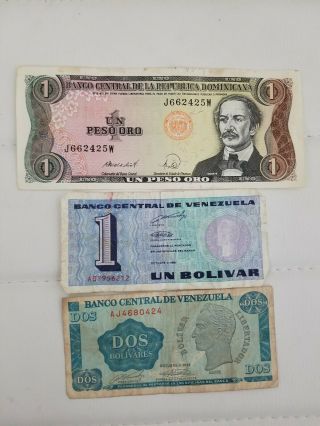 2 Vintage Venezuela Dominican Foreign World Currency Paper Money Bank Note Bill