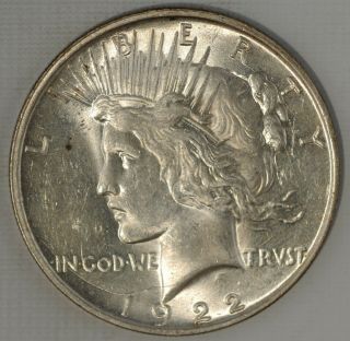 1922 - D Vam - 2s Lds Ch Bu Peace Silver Dollar [