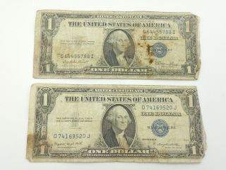 (2) 1935g,  1935e Blue Seal One $1 Dollar Silver Certificate Bill Old Paper Money