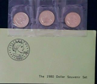 1980 Susan B.  Anthony Dollar Souvenir 3 Coins Set.  P.  S.  D
