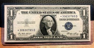 Series 1935 - E U.  S.  One Dollar $1 Star Note Silver Certificate (nicer Grade)