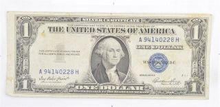 Crisp - 1935 - E United States Dollar Currency $1.  00 Silver Certificate 084