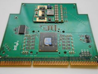1x Vintage Cpu For Gold Scrap Recovery Intel Slot 1 Rare Gold Aw