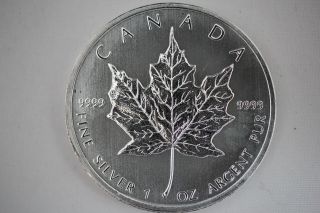 2012 1 Oz Silver 5$ Canadian Maple Leaf