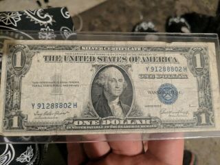 $1 1935e Silver Certificate One Dollar Bill Blue Seal Note In Plastic
